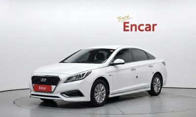 Hyundai Sonata · 2015 год