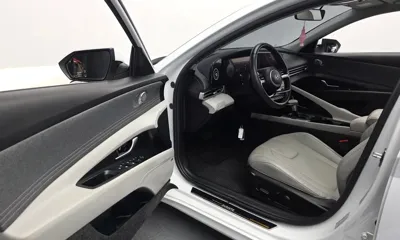 Hyundai Avante 2022, 85955 км, за 11324.67 USD - фото 10