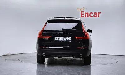 Volvo XC60 2018, 108054 км, за 16198.3 USD