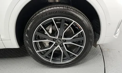 Audi Q5 2024, 17896 км, за 36503.56 USD