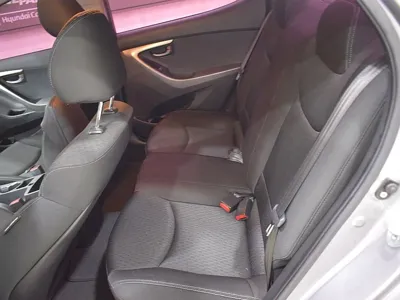 Hyundai Avante 2012, 105100 км, за 2297.49 USD - фото 9