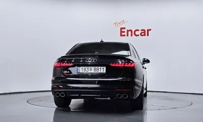 Audi S4 2023, 32059 км, за 32588.6 USD