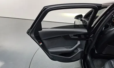 Audi S4 2023, 32059 км, за 32588.6 USD - фото 25