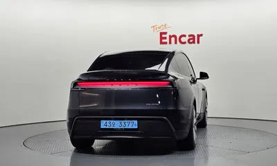 Tesla Model Y 2025, 29698 км, за 41929.39 USD