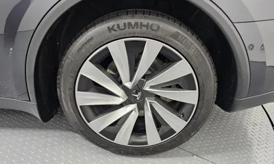 Tesla Model Y 2025, 29698 км, за 41929.39 USD - фото 21