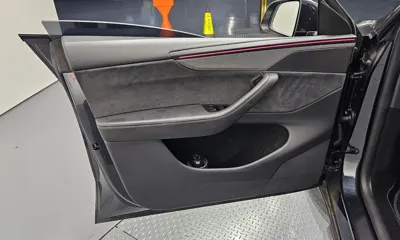 Tesla Model Y 2025, 29698 км, за 41929.39 USD - фото 24