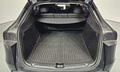 Tesla Model Y 2025, 29698 км, за 41929.39 USD - фото 32