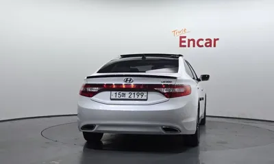 Hyundai Grandeur 2012, 143678 км, за 5016.29 USD