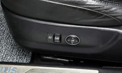 Hyundai Equus 2012, 162127 км, за 4591.43 USD - фото 17