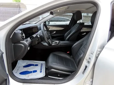 Mercedes-Benz E-Class 2019, 83673 км, за 14945.06 USD