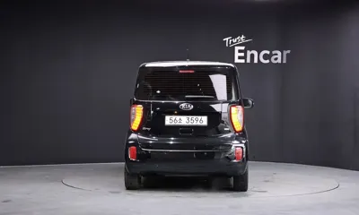 Kia Ray 2013, 160418 км, за 3898.25 USD