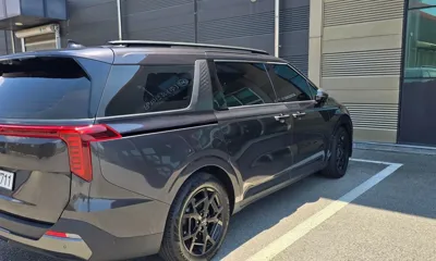 Kia Canival 2025, 81383 км, за 7542.34 USD