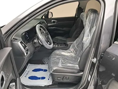 Kia Sorento 2023, 30026 км, за 16825.23 USD - фото 11