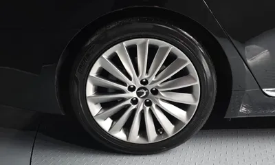 Hyundai Equus 2014, 120859 км, за 7488.44 USD