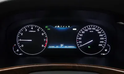 Hyundai Equus 2014, 120859 км, за 7488.44 USD - фото 8