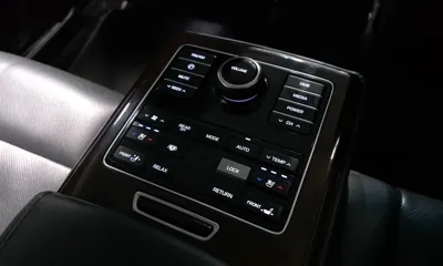 Hyundai Equus 2014, 120859 км, за 7488.44 USD - фото 18