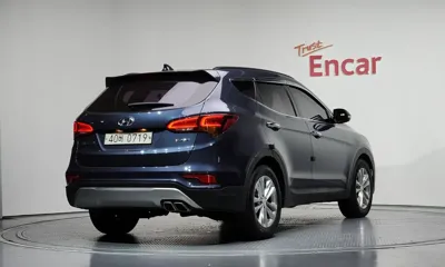 Hyundai Santafe 2017, 113607 км, за 6635.45 USD