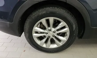 Hyundai Santafe 2017, 113607 км, за 6635.45 USD