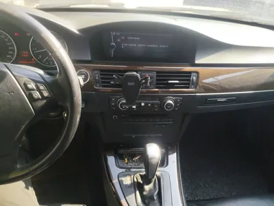 BMW 3 Series 2010, 199000 км, за 3469 USD - фото 14