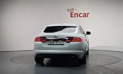 Jaguar XF 2014, 115497 км, за 4304.63 USD