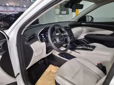 Hyundai Tucson 2023, 17300 км, за 17707.3 USD - фото 19