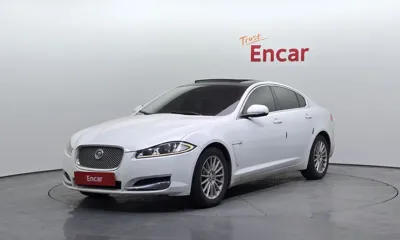Jaguar XF · 2013 год