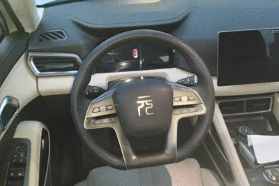 BYD Yuan Up 2024, 67500 км, за 11986 USD - фото 9