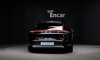Porsche Taycan 2024, 18761 км, за 85206.3 USD