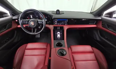 Porsche Taycan 2024, 18761 км, за 85206.3 USD - фото 7