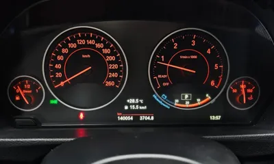 BMW 3-Series 2016, 140054 км, за 9518.18 USD - фото 8