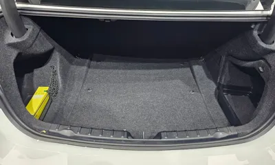 BMW 3-Series 2016, 140054 км, за 9518.18 USD - фото 20