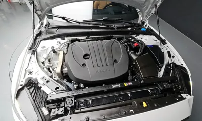Volvo V60 2025, 6573 км, за 33478.5 USD - фото 6