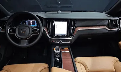 Volvo V60 2025, 6573 км, за 33478.5 USD - фото 7
