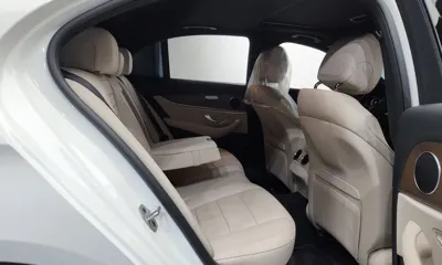 Mercedes-Benz E-Class 2021, 58455 км, за 26587.78 USD - фото 11