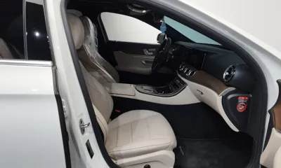Mercedes-Benz E-Class 2021, 58455 км, за 26587.78 USD - фото 26