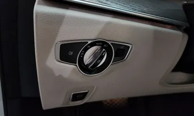 Mercedes-Benz E-Class 2021, 58455 км, за 26587.78 USD - фото 36