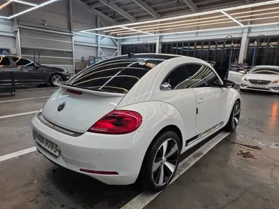 Volkswagen Beatle 2014, 149087 км, за 7267.92 USD