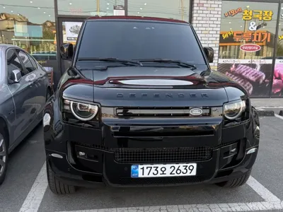 Land Rover Defender · 2026 год