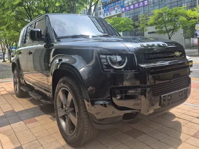 Land Rover Defender 2026, 650 км, за 67867.1 USD