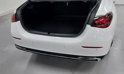 Mercedes-Benz E-Class 2025, 5487 км, за 61475.45 USD - фото 11