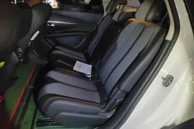 Peugeot 5008 2019, 72800 км, за 11488 USD - фото 20