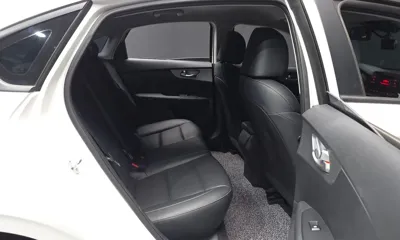 Kia K3 2022, 82831 км, за 8205.33 USD - фото 12