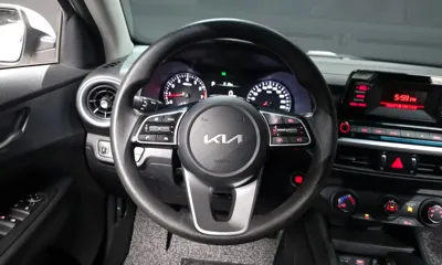 Kia K3 2022, 82831 км, за 8205.33 USD - фото 13