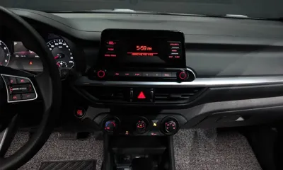 Kia K3 2022, 82831 км, за 8205.33 USD - фото 14