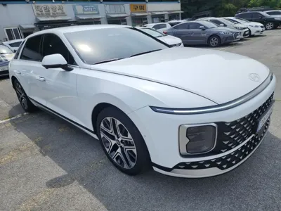 Hyundai Grandeur 2025, 20632 км, за 23452.78 USD