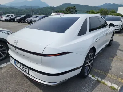 Hyundai Grandeur 2025, 20632 км, за 23452.78 USD