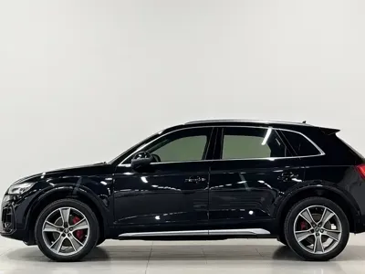 Audi Q5L 2022, 60000 км, за 23187.6 USD