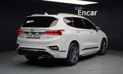 Hyundai Santafe 2019, 112951 км, за 14058.73 USD