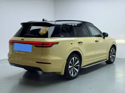 Li Auto Li ONE 2022, 84000 км, за 18267.82 USD