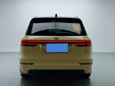 Li Auto Li ONE 2022, 84000 км, за 18267.82 USD